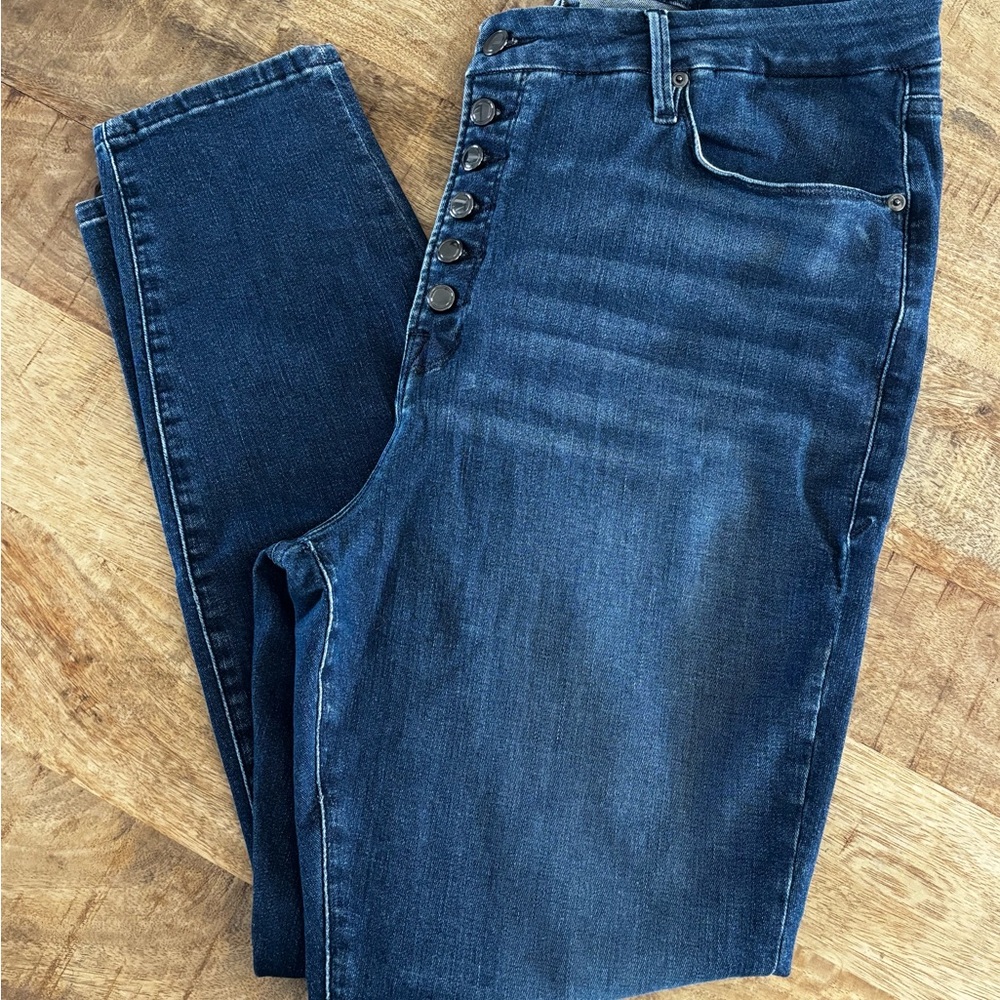 Good American- Skinny Blue Jeans